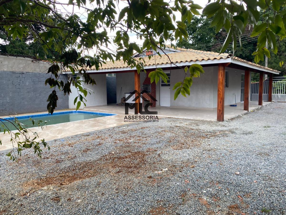 Casa para Venda em Pinhalzinho, Bairro do Areal, 2 dormitórios, 2 banheiros, 5 vagas